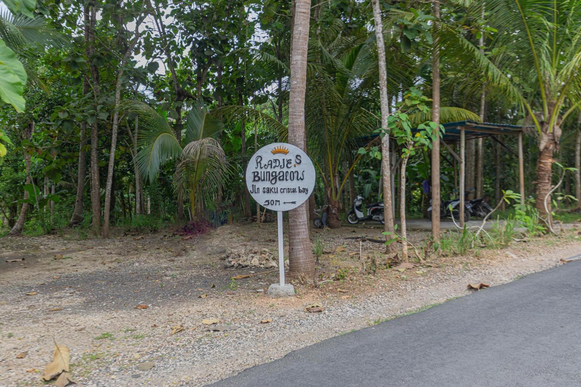 Radjes Bungalow Nusa Penida Sakti Kültér fotó
